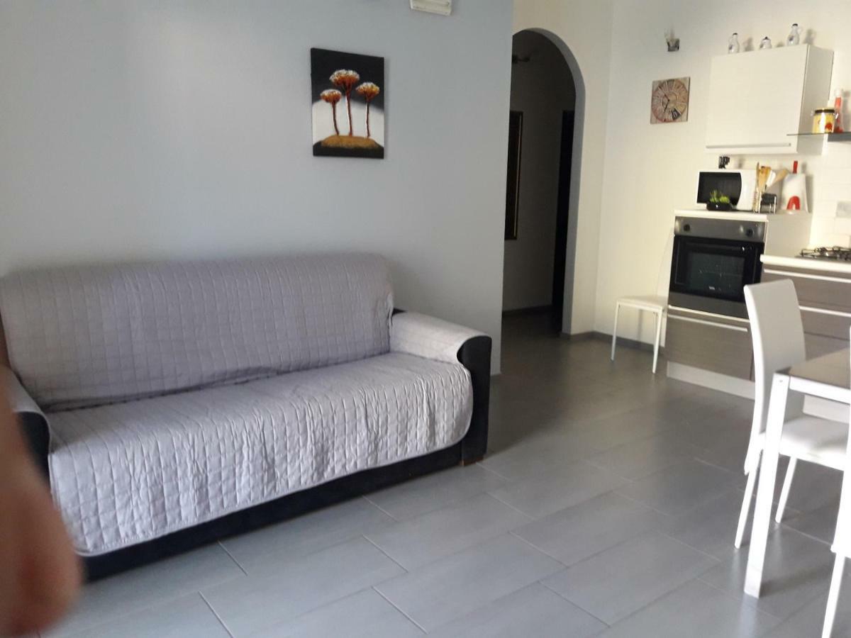 Lucrezia Apartment Valledoria  Exteriör bild